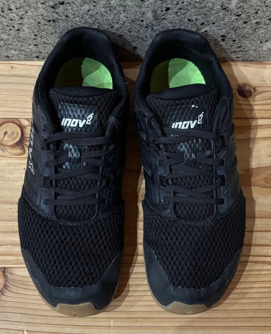 イノヴェイト　トレーニング bare-xf 210 inov-8 inov8