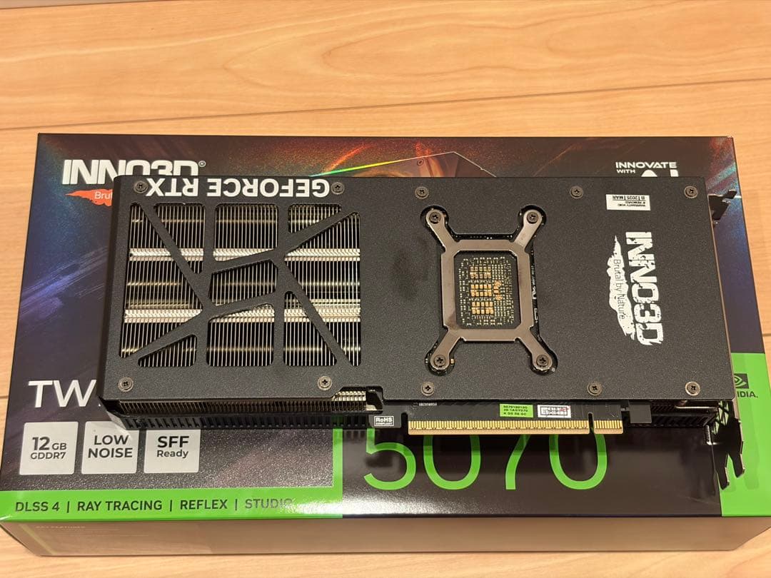 グラフィックボード・グラボ・ビデオカード INNO3D GeForce RTX 5070 TWIN X2 OC