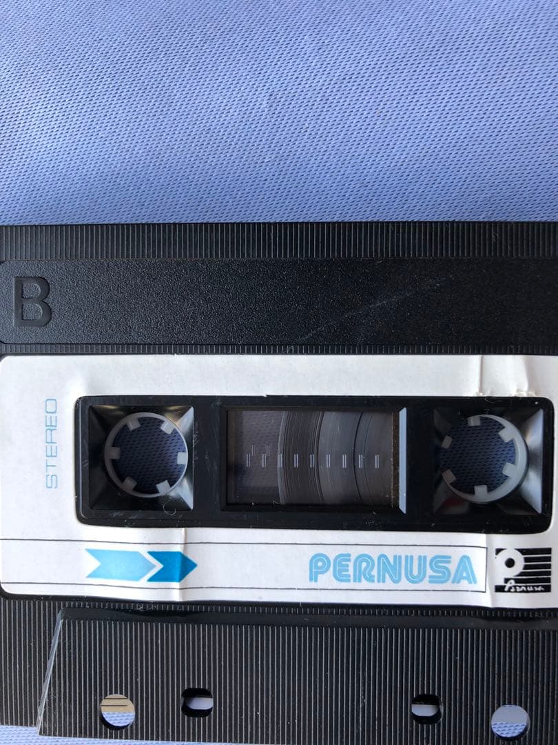 カセットテープ　希少品？珍品？ POP JAPAN 海外製　レトロ