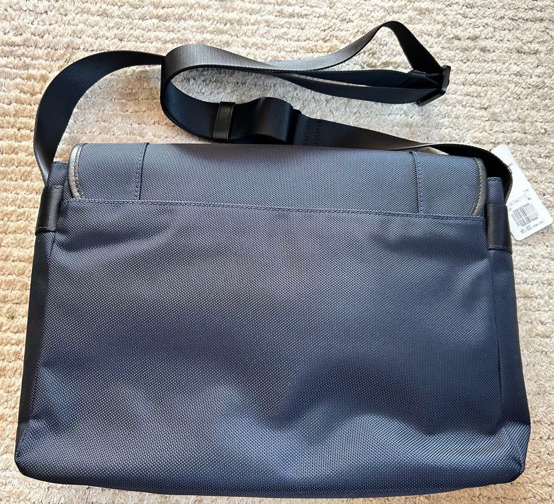 MICHAEL KORS ネイビー×黒ショルダーバック新品タグ付61,600円