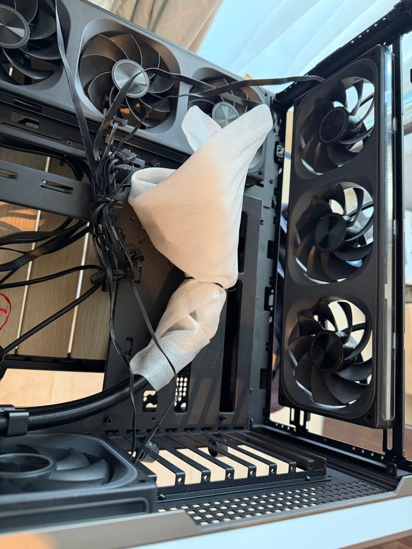 Jonsbo BO400ケース 360水冷 1050w電源