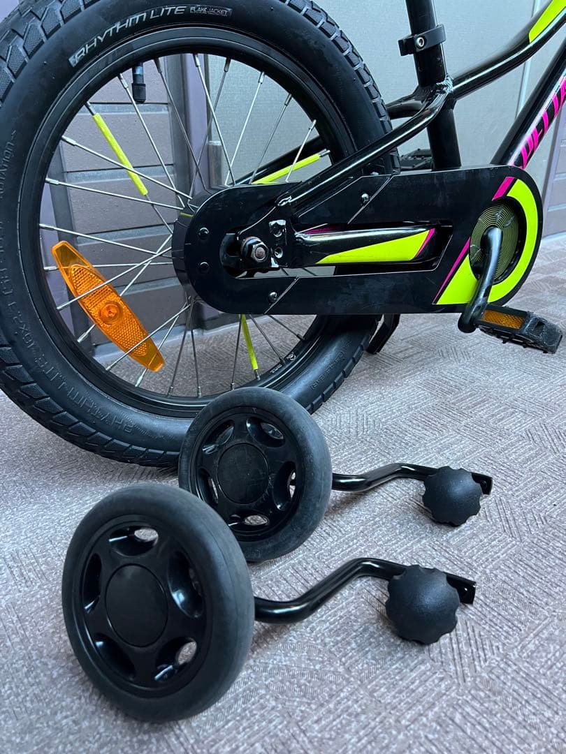 直接引き渡しのみSPECIALIZED RIP ROCK子供用16インチ