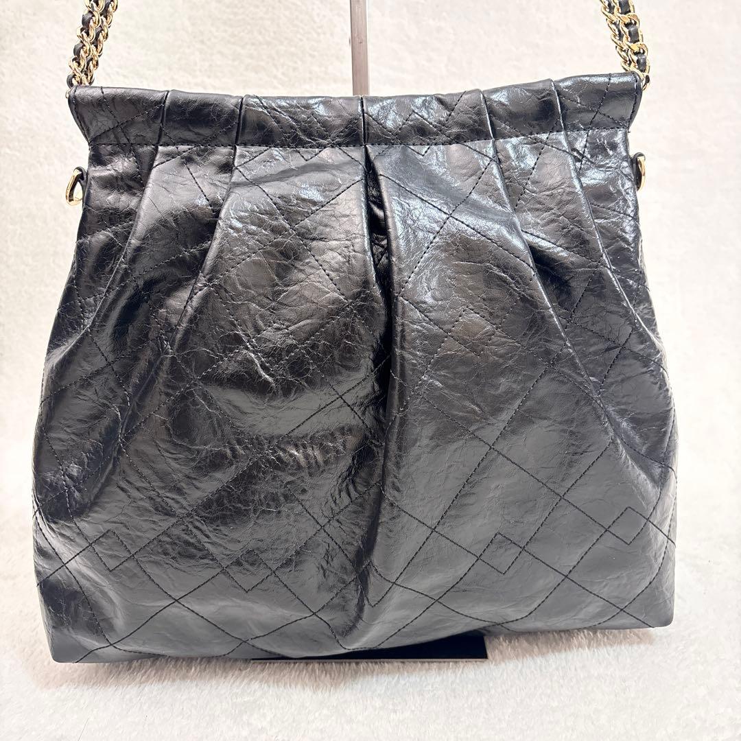 チャールズアンドキース ドゥオ ブレードチェーン ハンドル ホーボーバッグ 黒