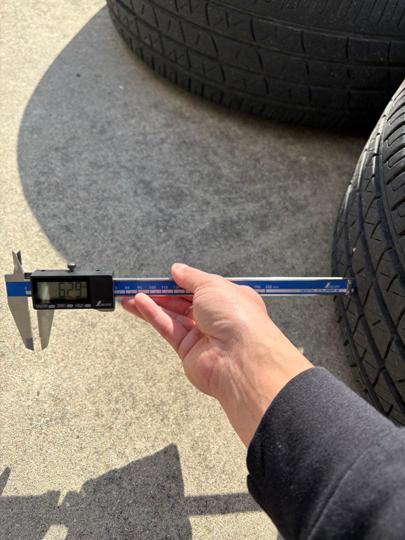 最終価格MKW MK-36 215/70R16 バリ山 デリカD5