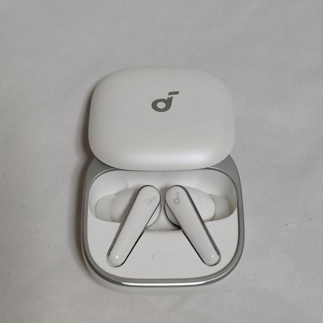 美品・動作品 Anker Soundcore Liberty 5（ホワイト）