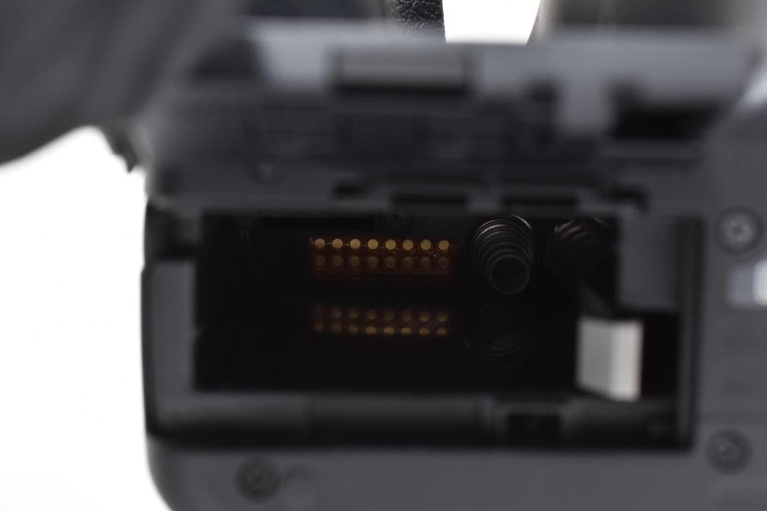 デジタルカメラ Canon EOS Kiss X4 + EF-S 18-55mm AJ017R