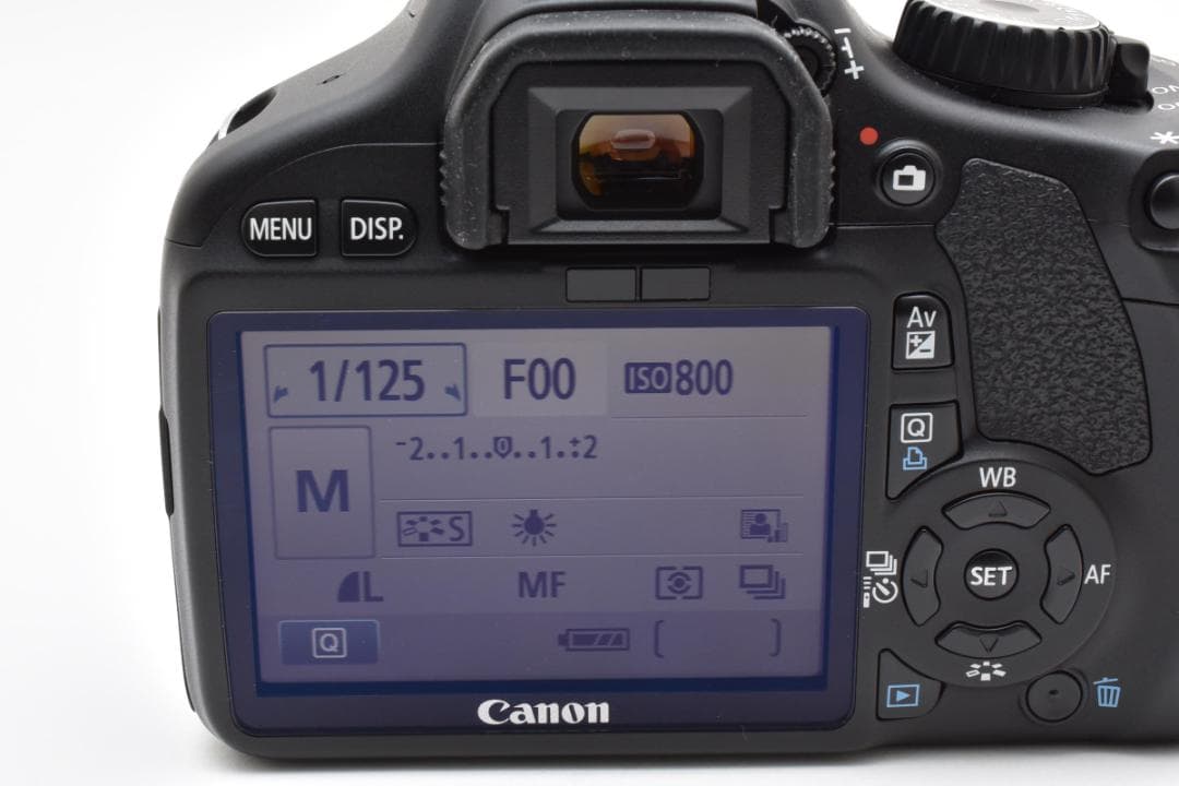 デジタルカメラ Canon EOS Kiss X4 + EF-S 18-55mm AJ017R