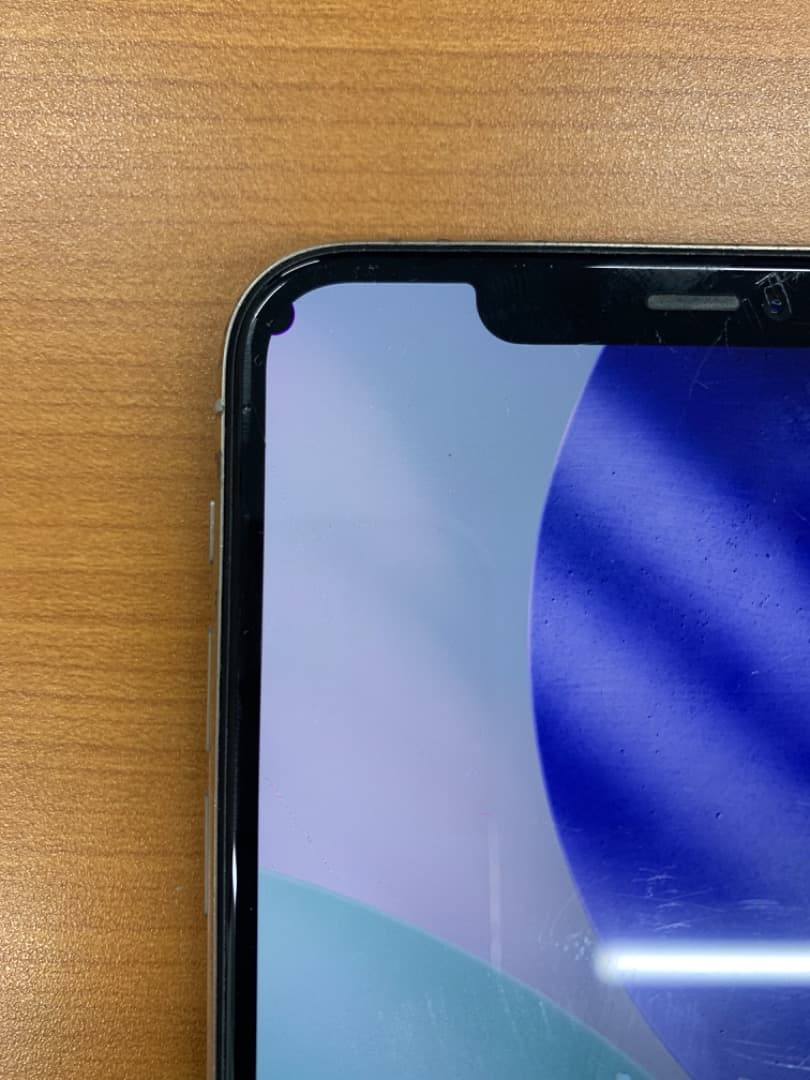 B*A様 動作確認済 iPhone 11 Pro Max 256GB ID Y8