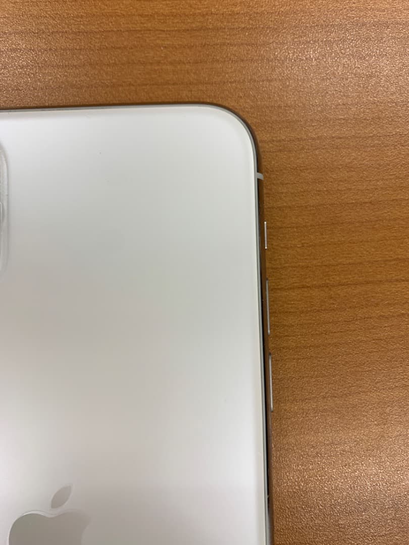 B*A様 動作確認済 iPhone 11 Pro Max 256GB ID Y8