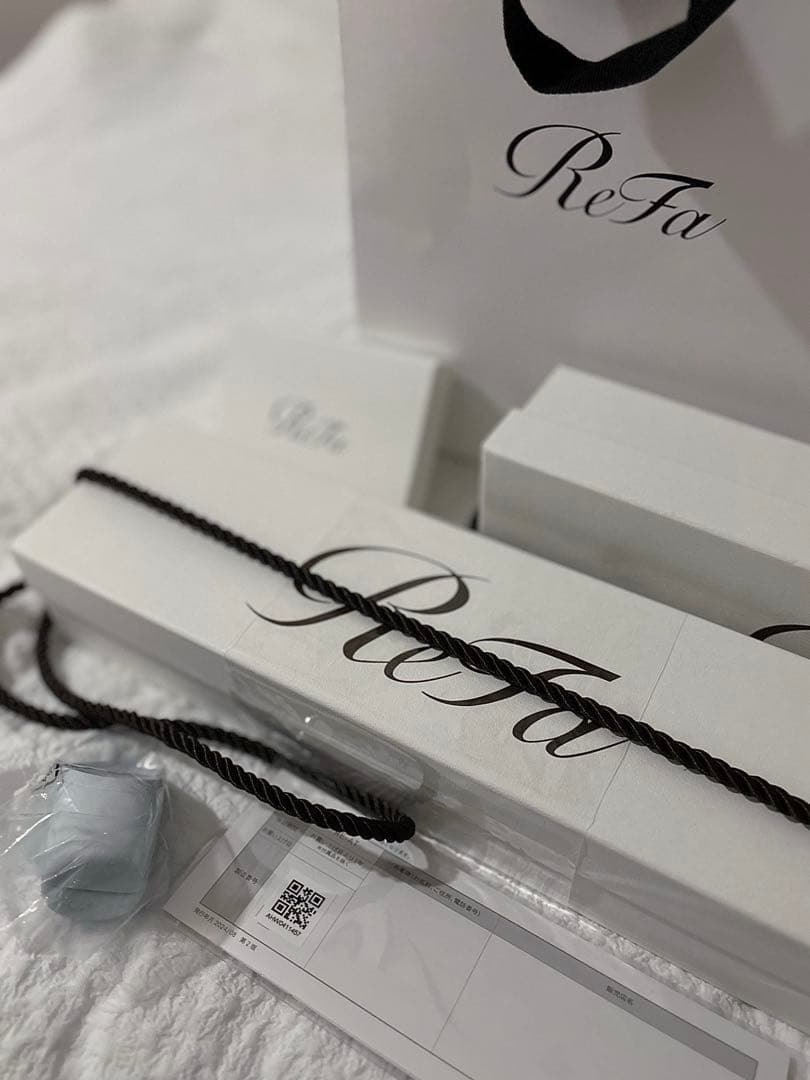 【新品・未使用】ReFa ストレートヘアアイロン プロ ホワイト 2025年製