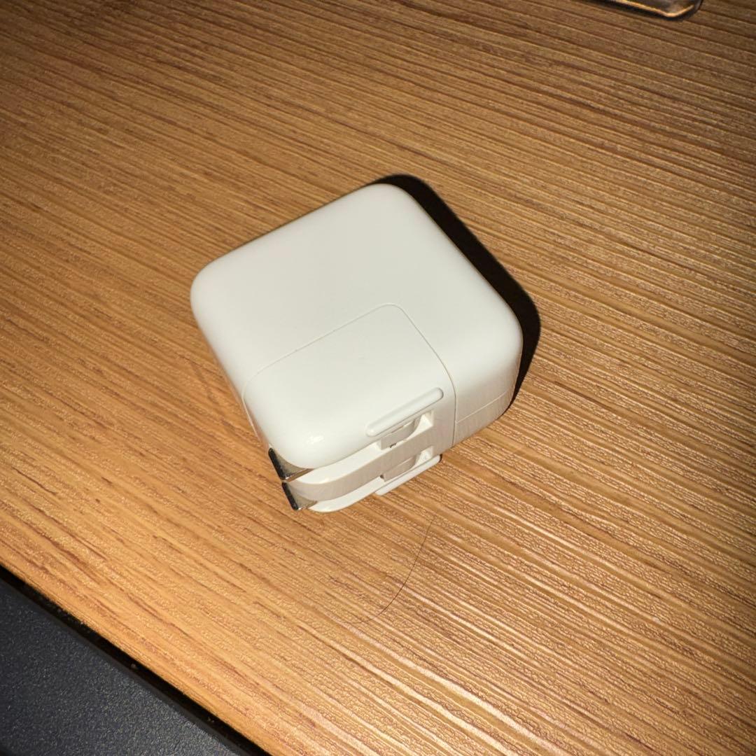 iPad 第6世代 32GB Wi-Fi 91% ケース,イヤホン,コードおまけ