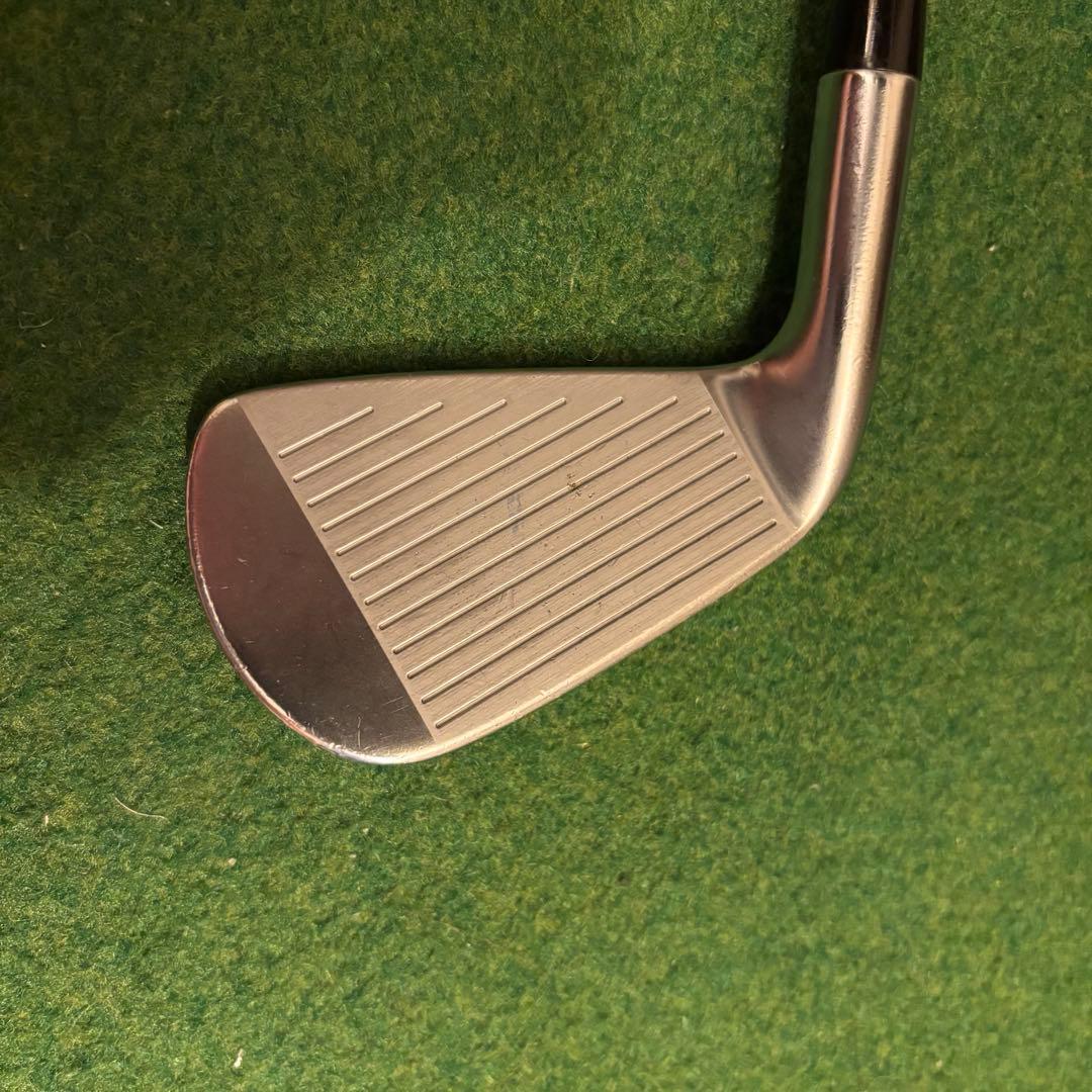 スリクソン ZX7 4番アイアン　モーダス　システム3 ツアー125 X