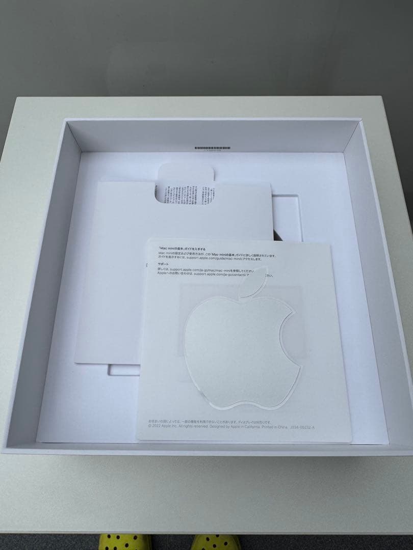 【美品】アップル　Mac mini M2（2023年モデル）