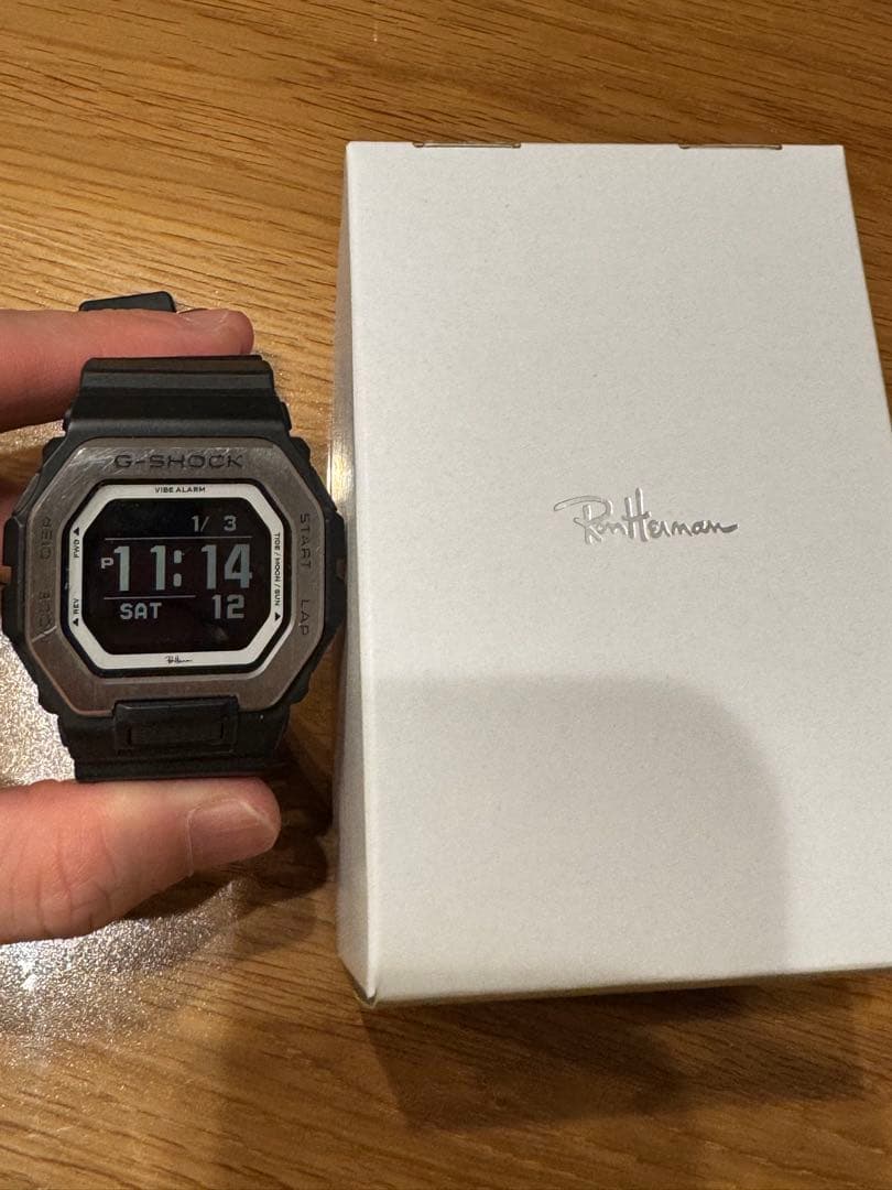 み*お様 ロンハーマン別注 G-SHOCK GBX-100 Gショック