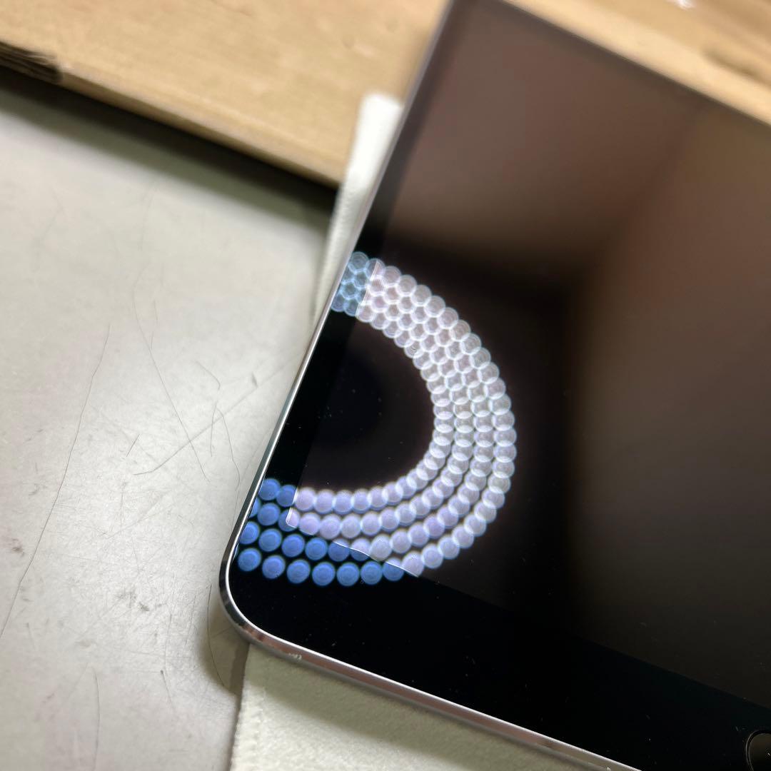 バイク　Apple iPad Pro 10.5 インチ (第１世代)