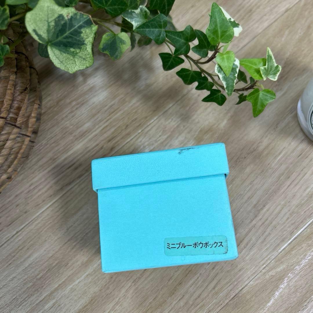 新品ティファニー　ブルーボウボックス　ミニ　プレゼントリボン小物入れ　インテリア