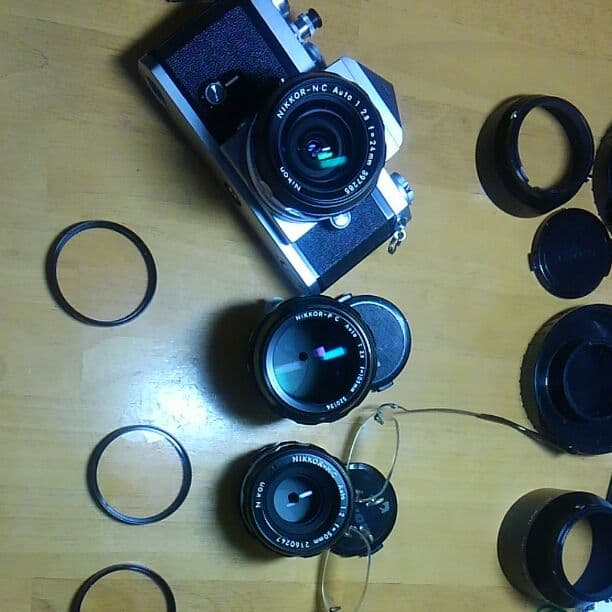 ニコンFと、ニッコール105ミリ。ニッコール24ミリ。