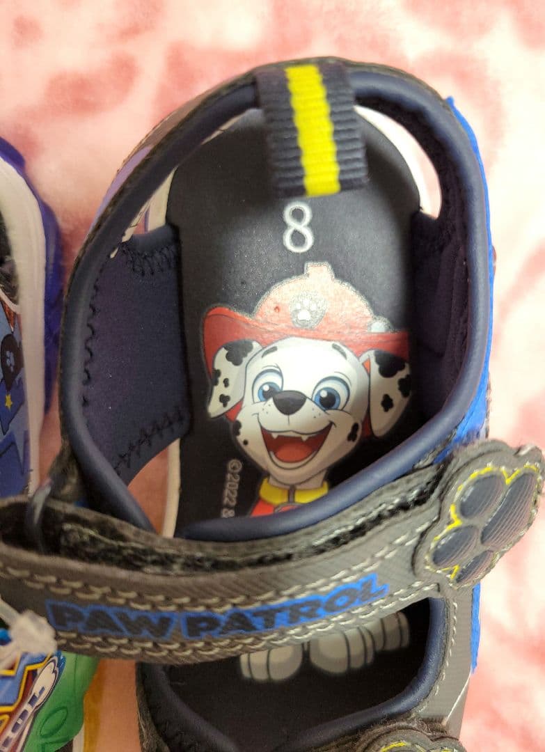 【新品　未使用】パウパトロール　ライトアップサンダル(男の子)　約15cm