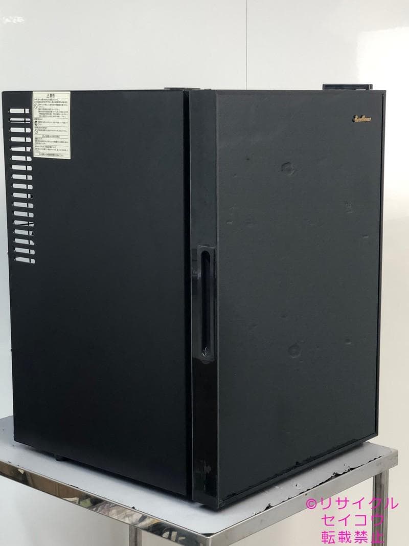 【中古】エクセレンス小型冷蔵庫 40L 2022年式2510311826