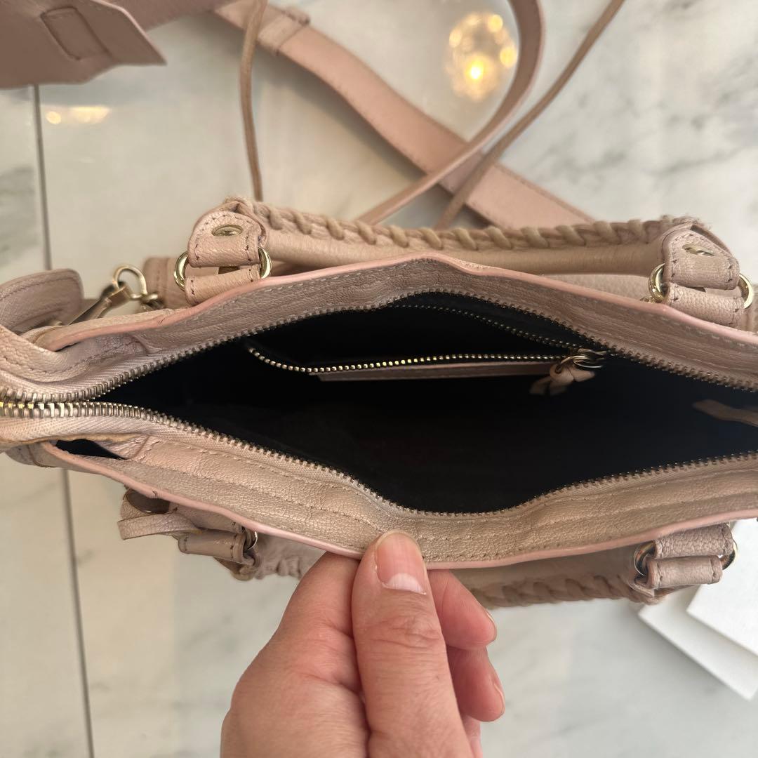 バレンシアガ　ハンドバッグ　レザーショルダーバッグ　ピンク　ベージュピンク