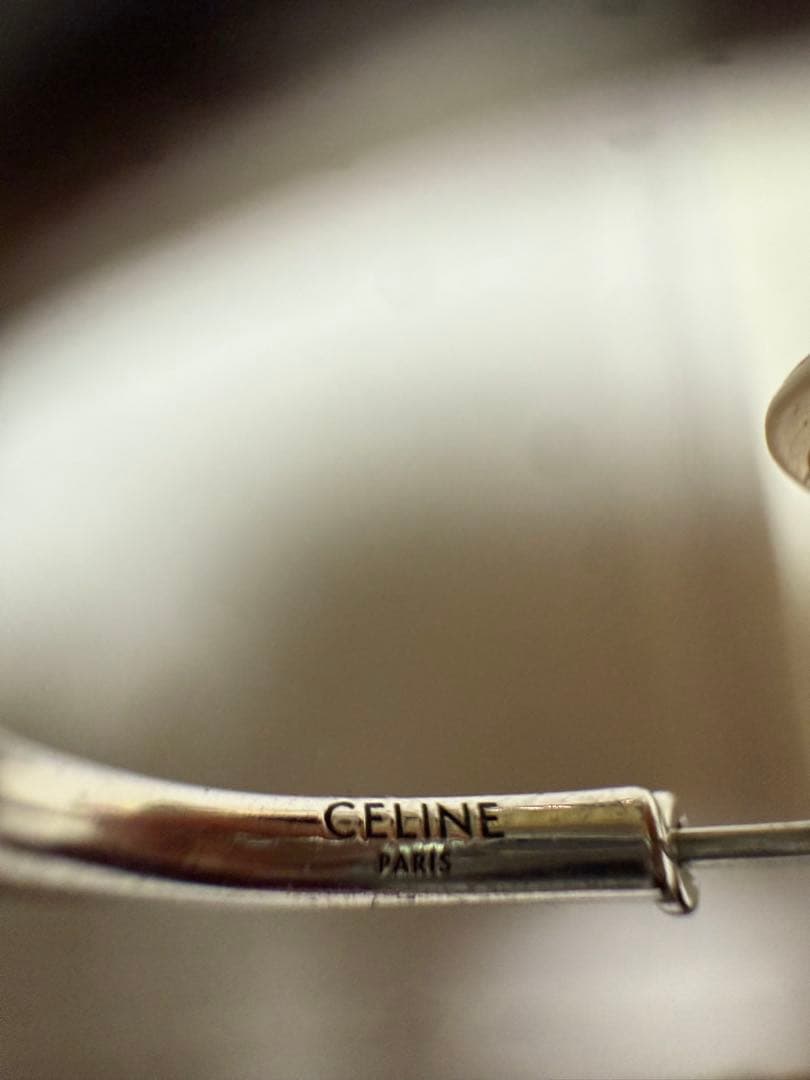 セリーヌ　ピアス　フープピアス　片耳