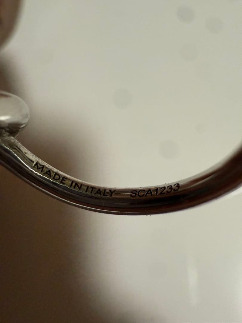 セリーヌ　ピアス　フープピアス　片耳