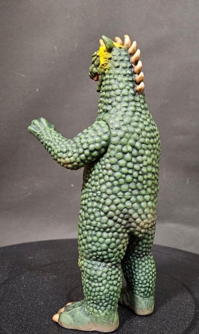 #2239 ゴジラ怪獣ソフビ　ガバラ　リペイント完成品