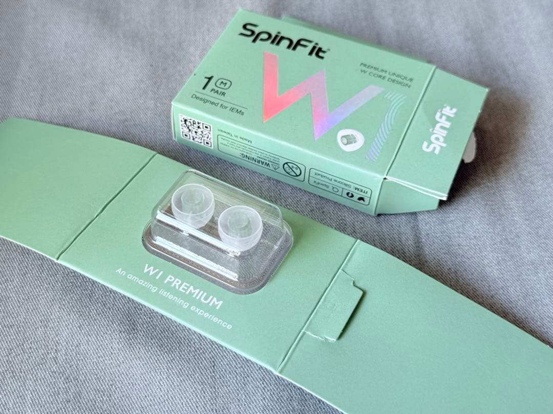 イヤホン Acoustune HSX1001C02M02-GM HSX1001V1-BLK