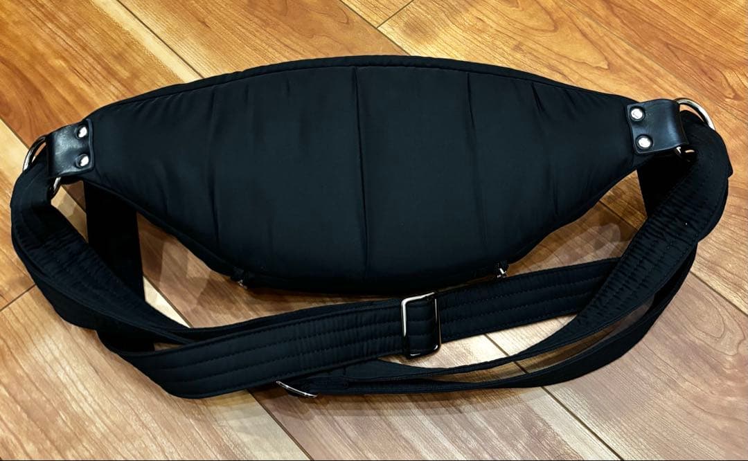 N/ORN Máni ノルンマーニ　抱っこバッグ　ヒップシート