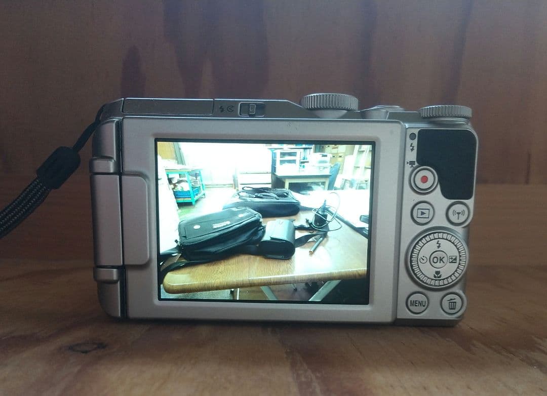 Nikon COOLPIX S9900 シルバー 30倍ズーム