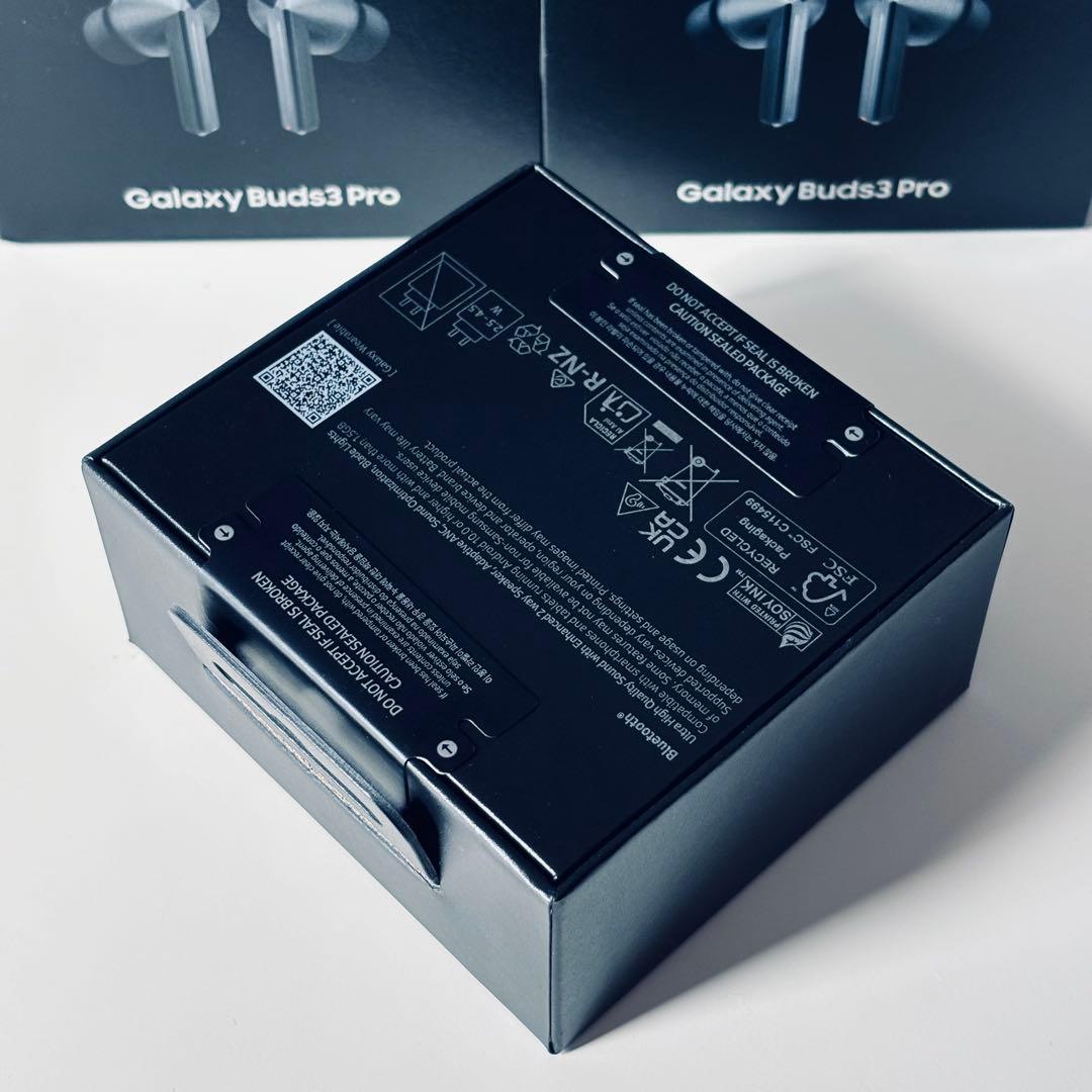 Samsung Galaxy Buds3 Pro （ケース付き）