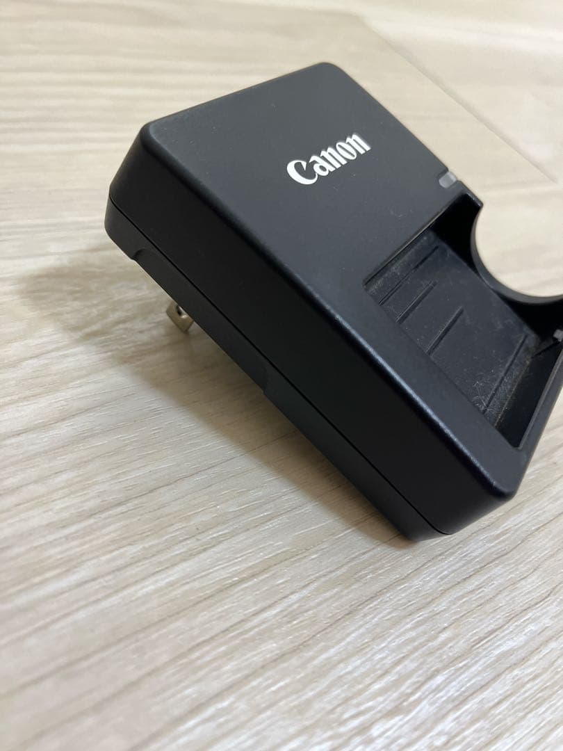 Canon デジタル一眼レフカメラ EF-S 18-55mm