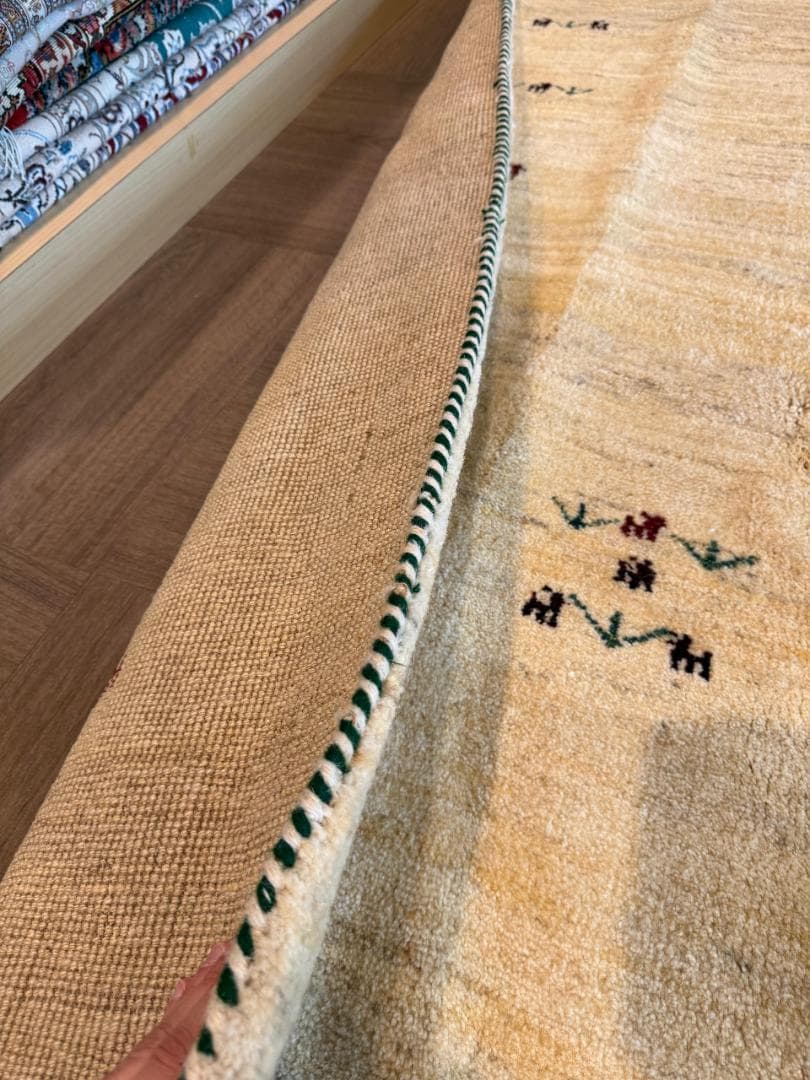 266x209cm 手織りペルシャギャッベ リビングラグ ナチュラル イラン