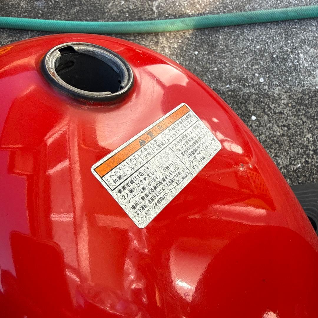 ホンダ　モンキー純正タンク12v。