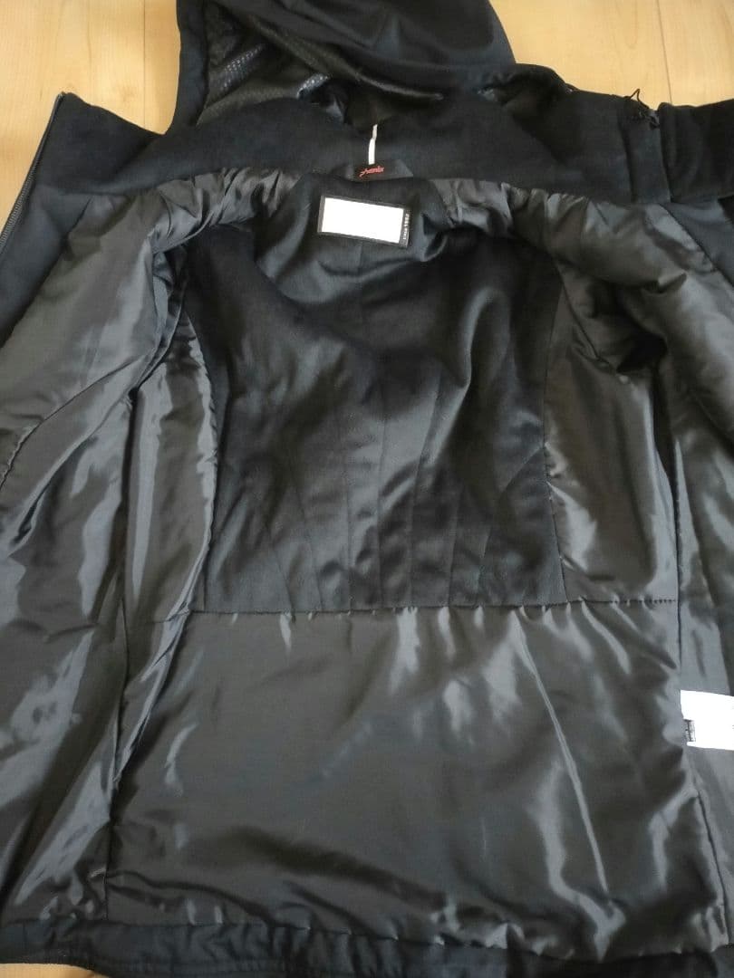 美品　Phenix ブラック　スキーウエア　sizeМ　使用3回以下