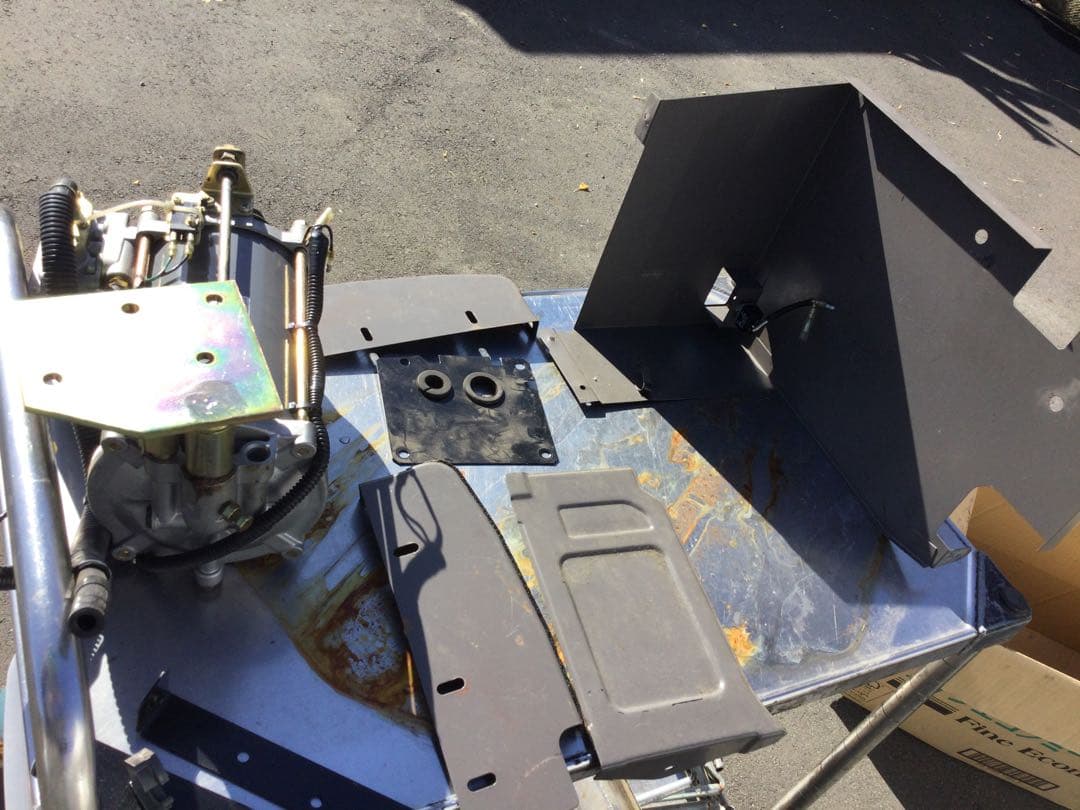 マイクロバス　ローザー　フソウ　部品　自動ドア