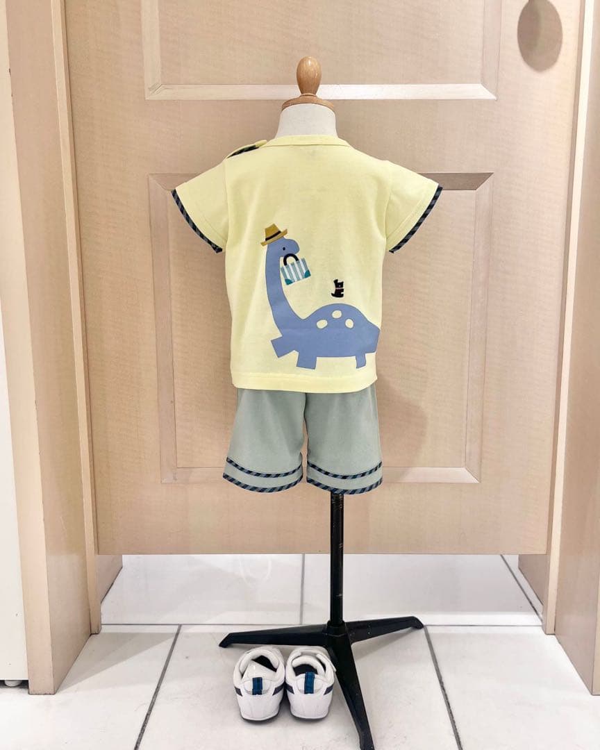 美品　ファミリア　familiar Tシャツ　100