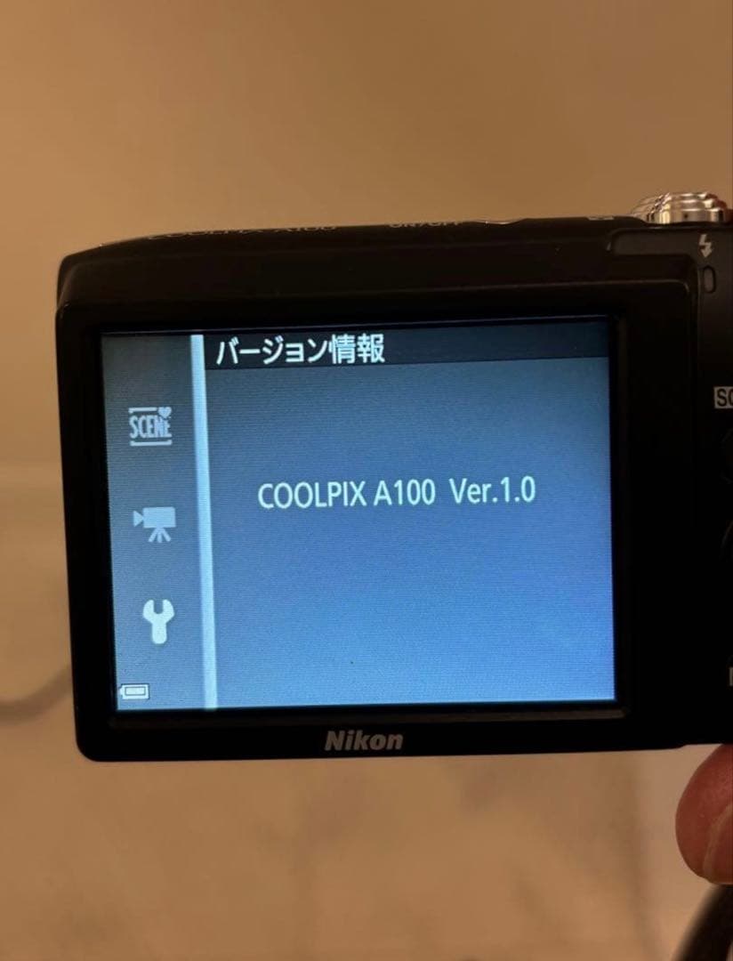 ニコン Nikon COOLPIX A100 元箱付 動作確認済み