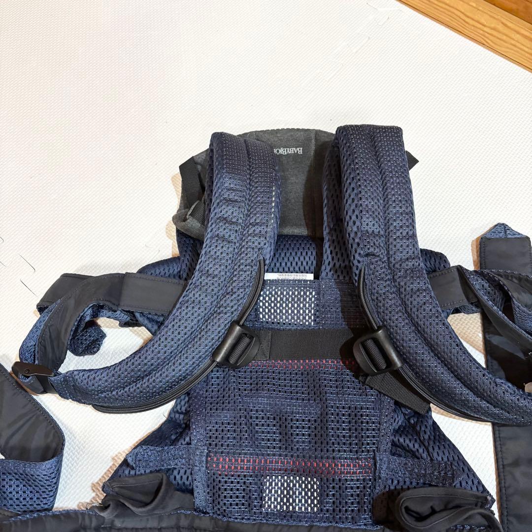 【美品】BABYBJÖRN HARMONY ネイビーブルー 抱っこ紐