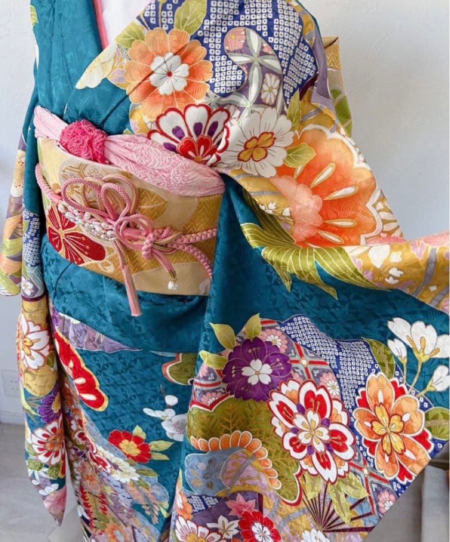 振袖フルセット　華やかな花柄　青ブルー系　古典柄