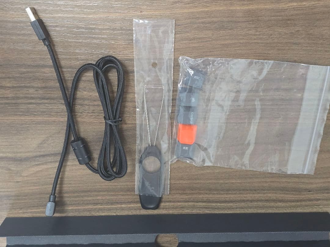 ​[極美品]Keychron K2 RGB 茶軸 日本語配列 JIS