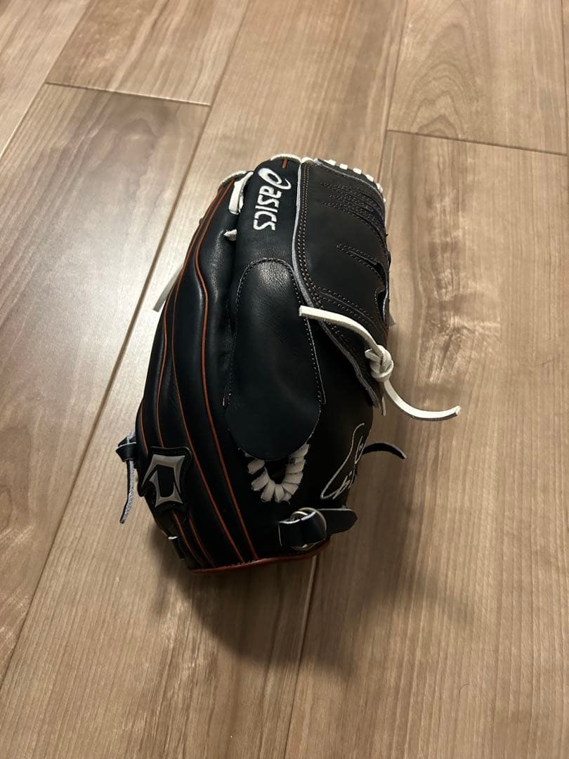 【再出品】asics 軟式　WBC記念モデル　ダルビッシュ有グラブ