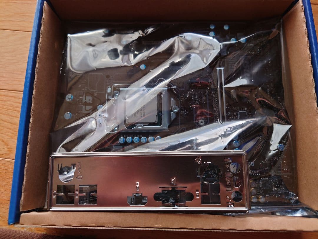 B250M PRO-VH マザーボード Intel Core i7 7700搭載