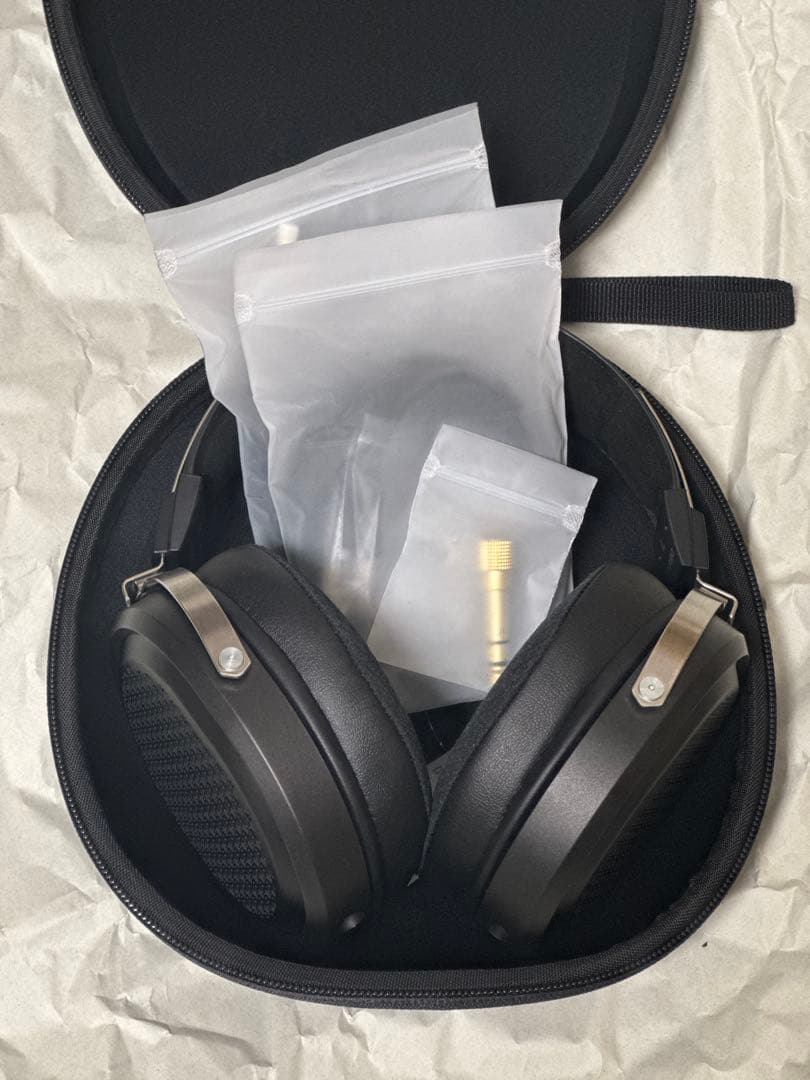 ヘッドホン FiiO FT1 PRO