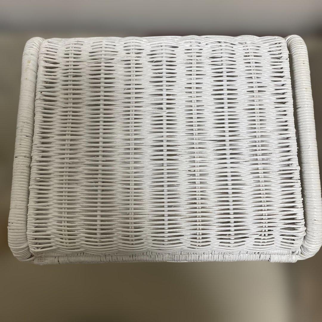 Olli Ella（オリエラ）STORIE STOOL ホワイト