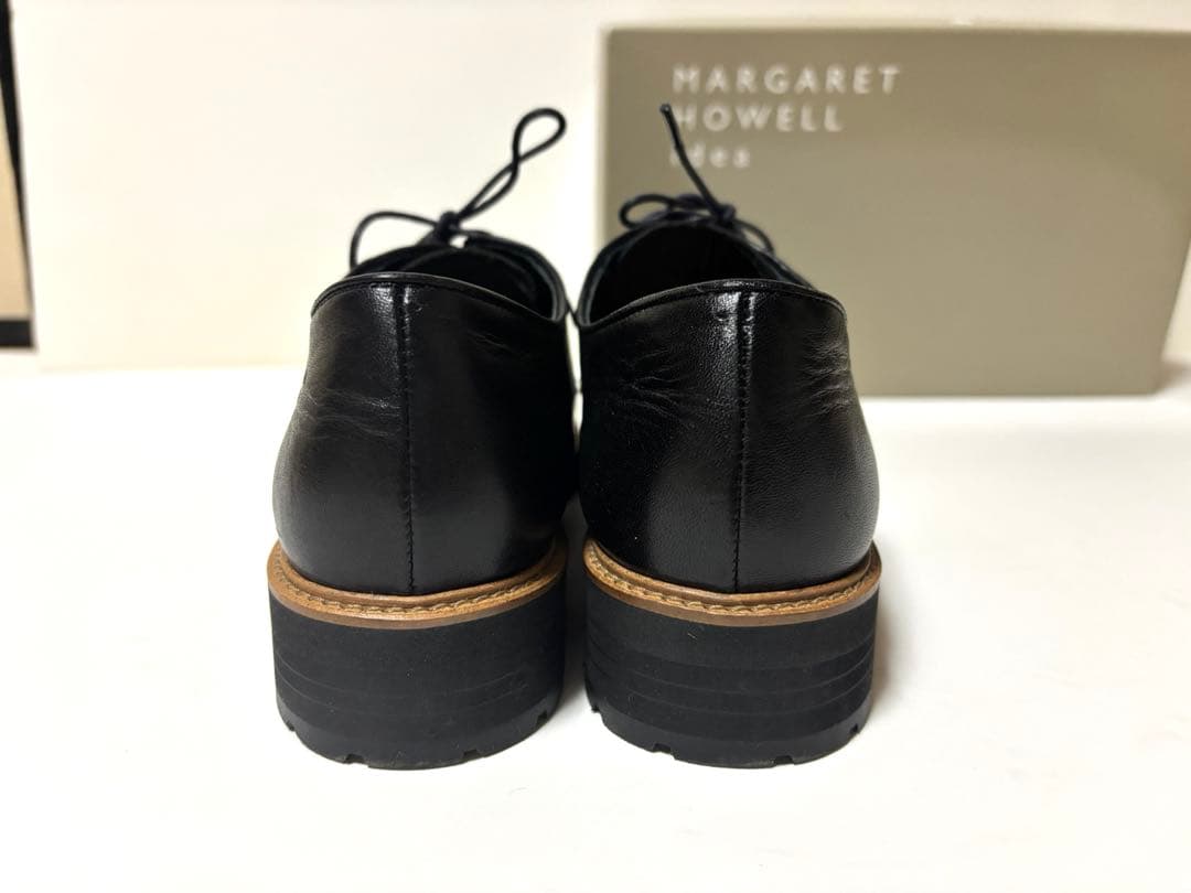 オ*ー様 【極美品】MARGARET HOWELL レースアップシューズ