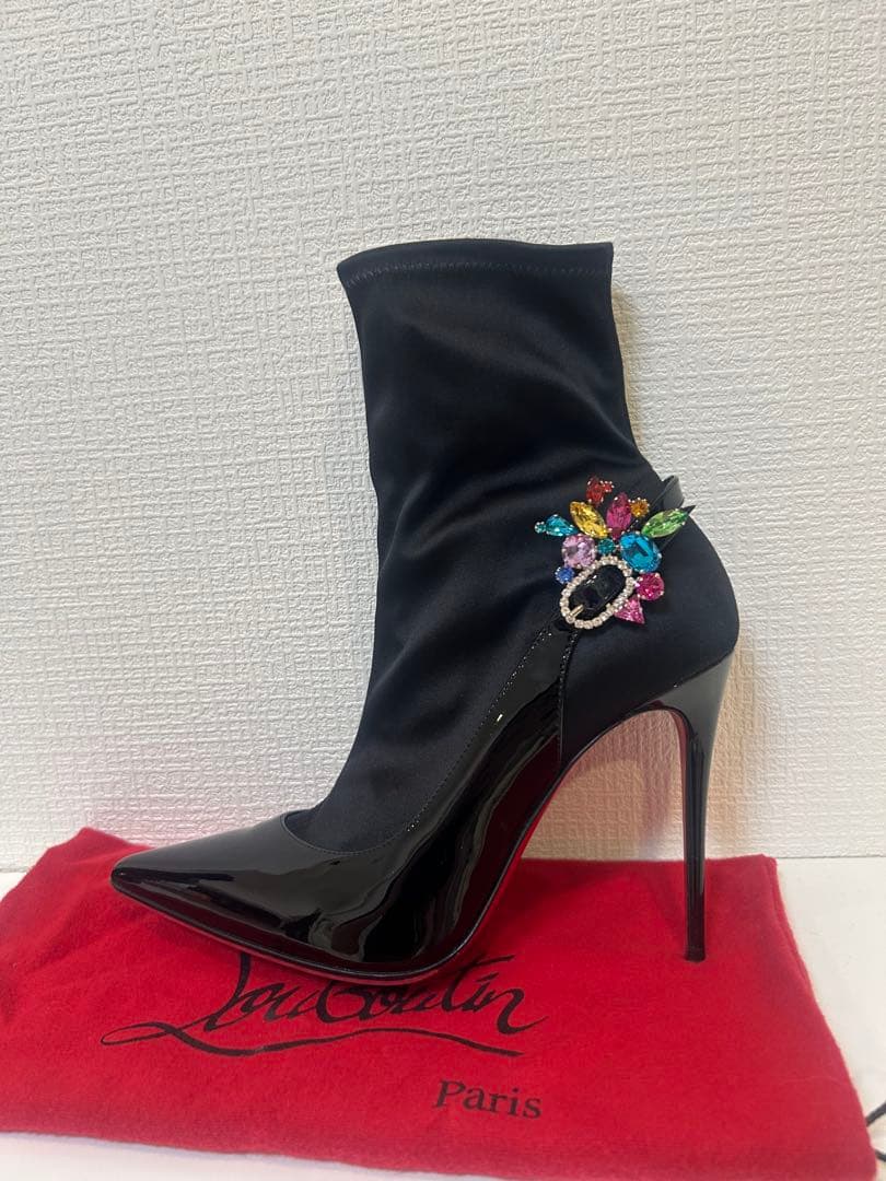 Christian Louboutin ショートブーツブーティ