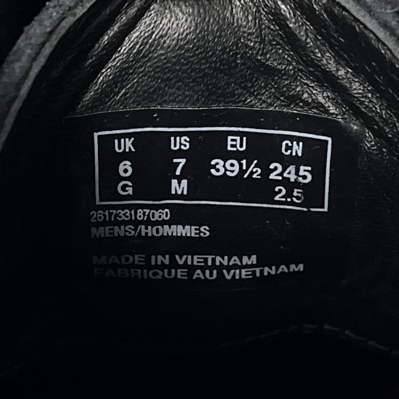 クラークス/ワラビー ブーツ ゴアテックス/ブラック/替え紐付き/UK6