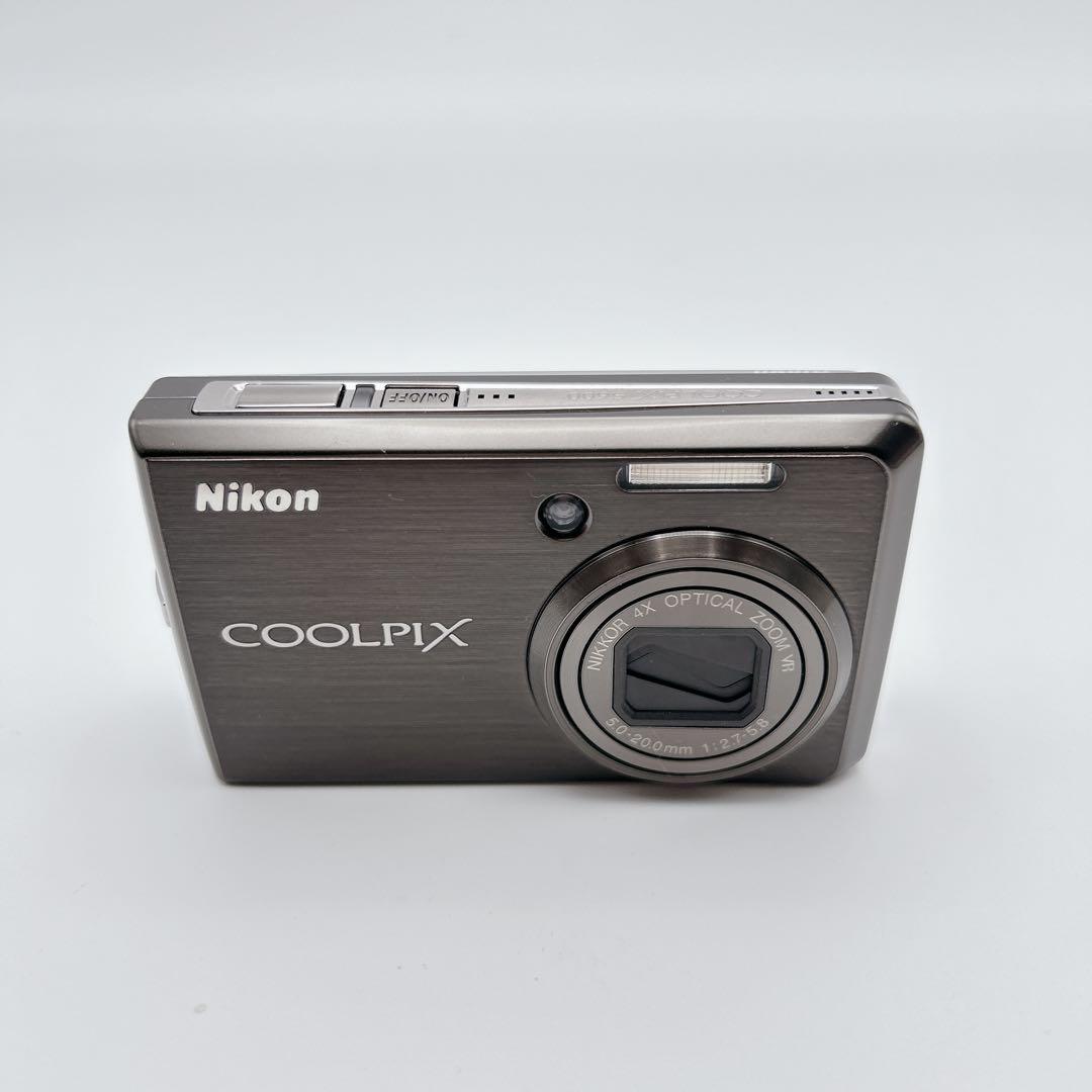 美品✨ Nikon ニコン COOLPIX S600 クールピクス デジカメ