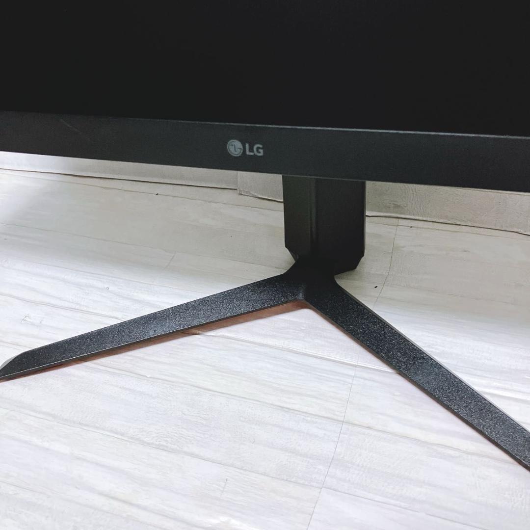 【極美品】 LG 31.5型液晶ゲーミングモニター 32GP83B ディスプレイ